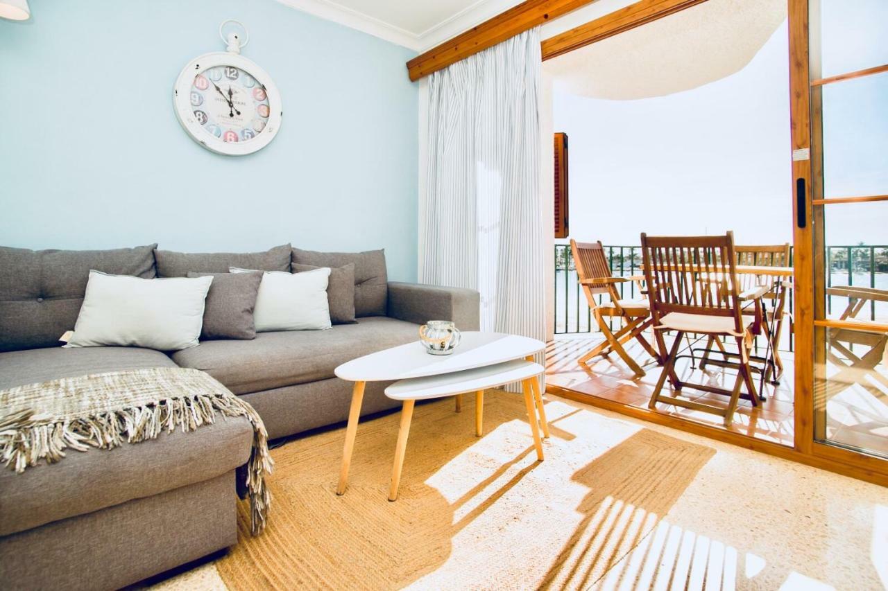 Beachfront Apartment Port d'Alcúdia Exterior foto